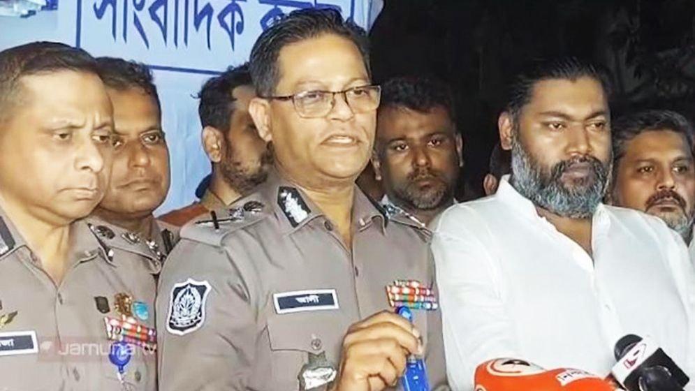 দোলনা থেকে কবর পর্যন্ত পুলিশ ছাড়া চলবে না: আইজিপি