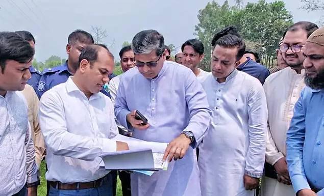 জাতীয় বিশ্ববিদ্যালয়ের আঞ্চলিক কেন্দ্র হচ্ছে মহাস্থানগড়ে