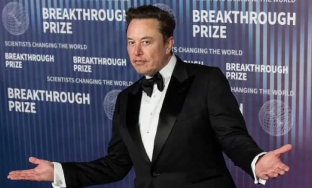 ট্রিলিয়ন ডলারের শেয়ারবাজারে আসছে ইলন মাস্কের স্পেসএক্স