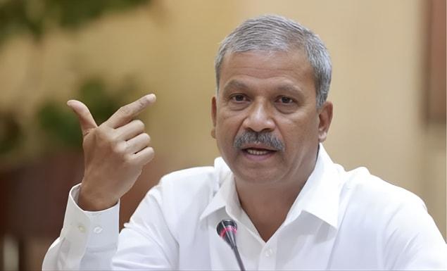 আসিফ নজরুলের বিরুদ্ধে শতকোটি টাকা দুর্নীতির অভিযোগ, দুদকে আবেদন