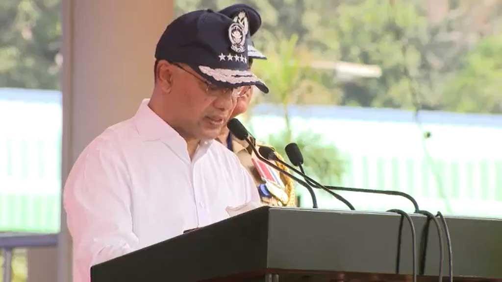 পুলিশ সপ্তাহে প্রধানমন্ত্রীর বার্তা ‘সবার আগে জনগণের নিরাপত্তা’