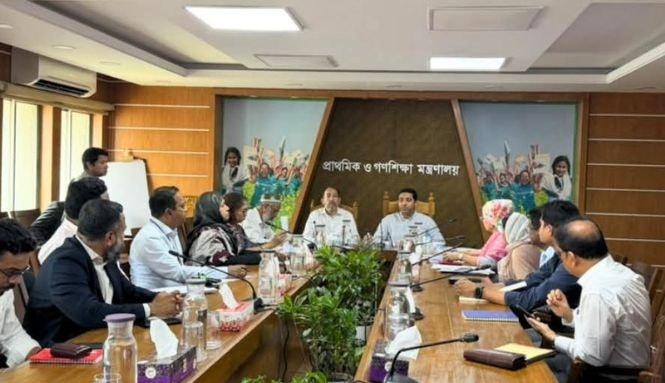 আগস্টে শিক্ষার্থীদের বিনামূল্যে ড্রেস-জুতা বিতরণ করতে চায় সরকার