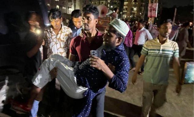 সাভারে এনসিপির সমাবেশে ককটেল হামলা, আহত ৪