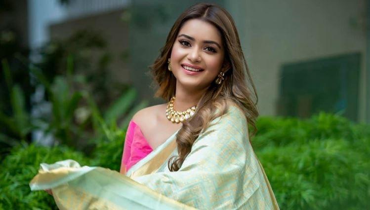 তানজিন তিশার বিরুদ্ধে প্রতারণা মামলায় আদালতের সমন
