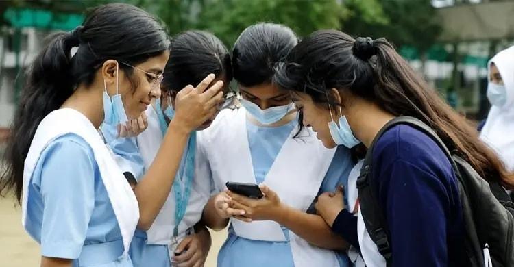 এসএসসি ফল প্রকাশে প্রস্তুত শিক্ষা বোর্ড