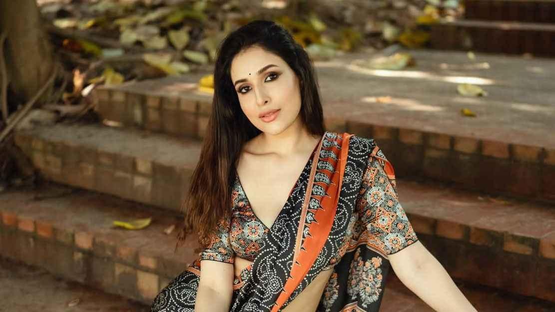 ‘হাত-পা বেঁধে নির্যাতন’—ব্যবসায়ীর বিরুদ্ধে অভিনেত্রী স্নিগ্ধার অভিযোগ