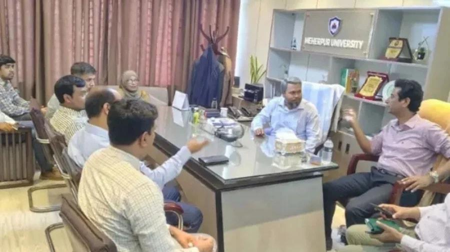 বিশ্ববিদ্যালয়ের প্রশাসনিক ব্যয় কমিয়ে শিক্ষার্থীদের জন্য খরচের উদ্যোগ