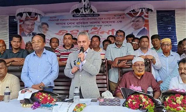নৌপরিবহন, সড়ক ও সেতু এবং রেলমন্ত্রী শেখ রবিউল আলম