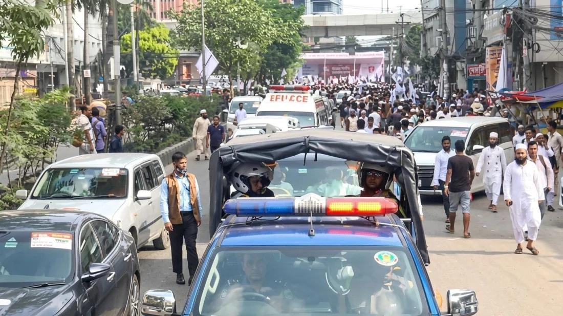 গণরায় বাস্তবায়নসহ ৭ দফা দাবিতে ঢাকা-চট্টগ্রাম লংমার্চ শুরু