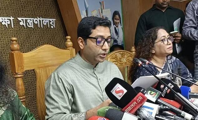 সোমবার (৭ সেপ্টেম্বর) সচিবালয়ে আয়োজিত এক সংবাদ সম্মেলনে প্রাথমিক ও গণশিক্ষা প্রতিমন্ত্রী ববি হাজ্জাজ 