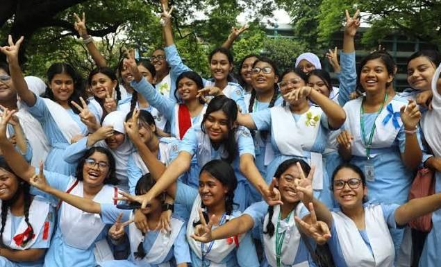 এসএসসি পুনর্নিরীক্ষণের ফল প্রকাশ: নতুন করে পাস ৪০৮৫, জিপিএ-৫ পেল ৩০৭৯ শিক্ষার্থী