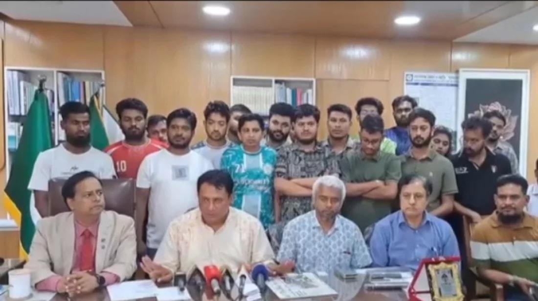 শিক্ষক সংকট সমাধানের আশ্বাসে গোবিপ্রবিতে আন্দোলন স্থগিত