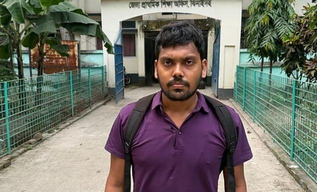ভিটেবাড়ি না থাকায় আটকে ছিল প্রাথমিকে নিয়োগ, এবার মিলছে মিশনের নিয়োগপত্র