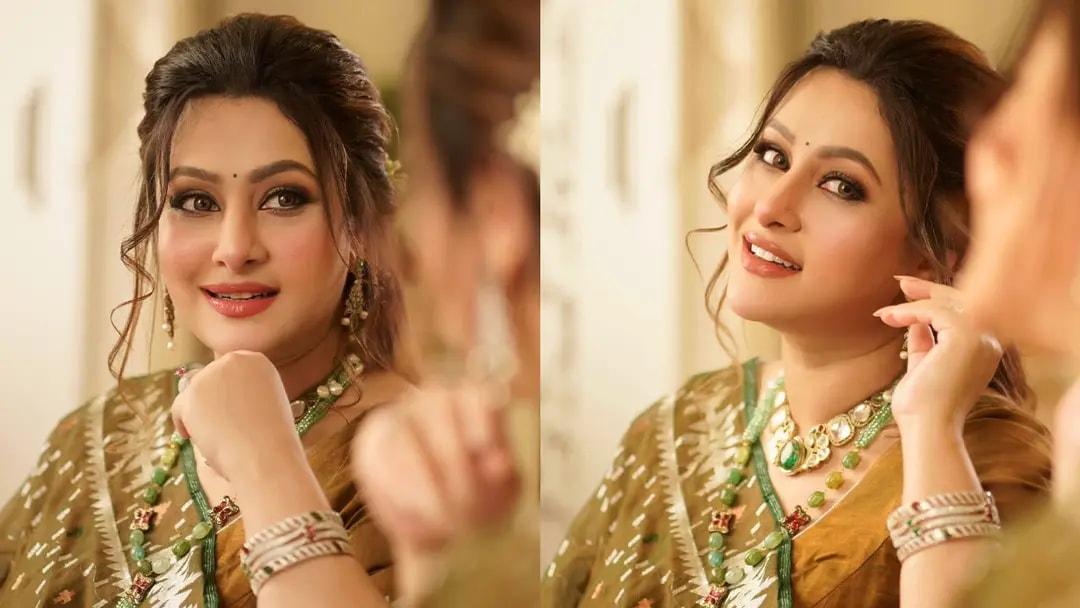 ‘রূপে আছে নেশা, চোখে ছলনা’—পূর্ণিমার সাজে মুগ্ধ নেটদুনিয়া