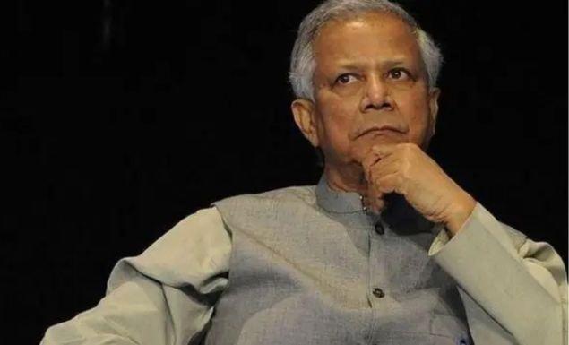 ড. মুহাম্মদ ইউনূসকে হেনস্তার ঘটনায় সাবেক ১২ উপদেষ্টার নিন্দা