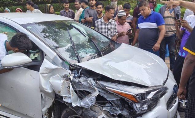 রাবি শিক্ষার্থীর গাড়ির ধাক্কায় রিকশাচালক নিহত, আহত ২