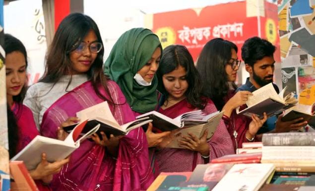 অমর একুশে বইমেলা শুরু ৭ জানুয়ারি