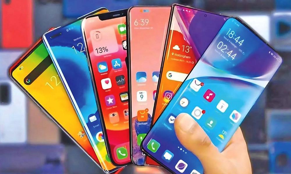 মোবাইল ফোনের দাম কমবে ৫ হাজার টাকার বেশি!