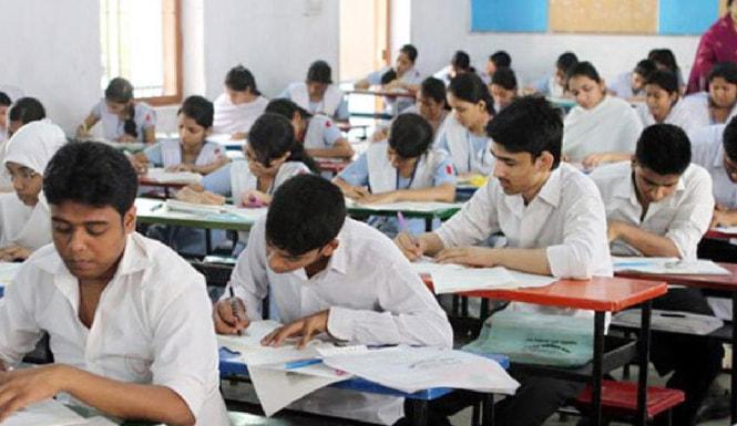 চট্টগ্রাম ছাড়া সারা দেশে চলবে এইচএসসি ও সমমান পরীক্ষা