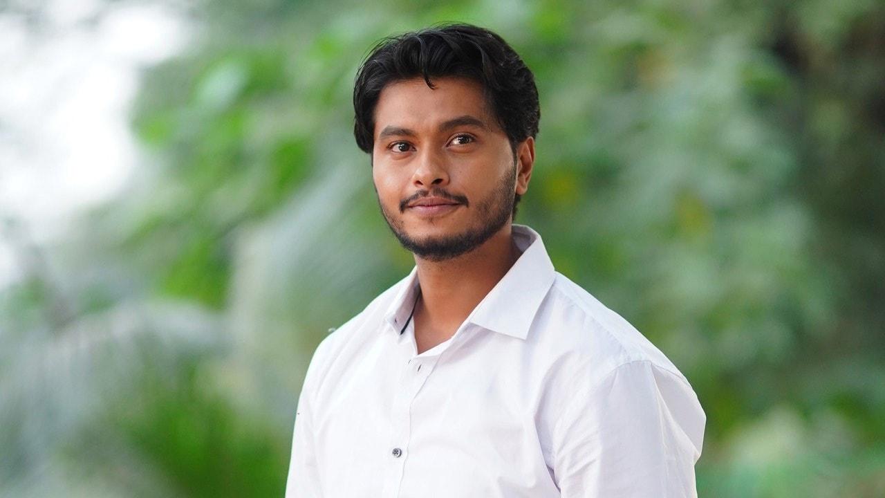 রাজনৈতিক পরিচয়ের আগে মানুষ, বললেন আরশ খান