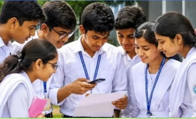 একাদশ শ্রেণিতে ভর্তির শেষ সুযোগ: তৃতীয় ধাপের আবেদন শেষ হচ্ছে আজ